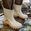 Botas de chuva masculinas de cano médio ecológicas mais vendidas em todo o mundo, sapatos de água casuais à prova d'água e antiderrapantes, moda para atividades ao ar livre, pesca