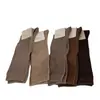 Calcetines de otoño e invierno estilo japonés IOULOR para pantorrilla, adelgazan, no aprietan las piernas, no se resbalan, calcetines largos casuales versátiles, calcetines sin costuras para mujer