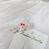 Accesorios para Vendedores Ambulantes, Pinzas para el Cabello, Artículos Pequeños de Un Yuan, Pasadores de Fresa, Pinzas de Pato, Accesorios para el Cabello, Productos Populares en Línea, Venta al por Mayor en Mercados Nocturnos