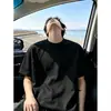 Camiseta boxy de manga corta de patchwork deconstruido gris claro para hombre, estilo casual americano de verano, manga de tres cuartos