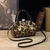 Bolso de Mano Simple para Novia 2026 Estilo Nuevo con Textura Estilo Occidental, Piel Brillante, Gran Capacidad, Bolso Cruzado y de Hombro Casual para Mujer