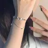 Pulsera de mariposa de cobre blanco plateado para niñas, transmisión en vivo de Douyin, diseño exquisito de nicho, pulsera multicapa, regalo de cumpleaños