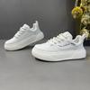 Zapatillas de deporte nuevas de otoño para hombre, ligeras, transpirables, de cuero genuino, para correr, con plataforma, informales, de moda para jóvenes.