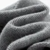 Chapéu Lenço Casaco com Capuz Toalha de Banho Cashmere Solto Espesso Bordado Suéter Proteção para Orelhas Chapéu de Tricô Venda por Atacado