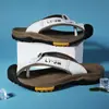 Sandalias y Chanclas Casuales Populares de Verano de Punta Abierta de Cuero Genuino de Primera Capa con Diseño de Espiga, Estación Europea, Exportación, Talla Grande, Puntera Cerrada