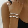 Pulsera Europea y Americana de Lujo Ligero para Mujer Pulsera Distintiva con Perlas Incrustadas Abierta Ajustable Diseño Nicho de Flores