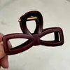 PC Nuevo Anticaída de Cabello Chapado en Oro Tapa de Seguridad con Perla y Resorte Clip de Tiburón Rojo Vino Accesorios para el Cabello Pasador