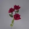 Rosa Artificial de Tres Cabezas Rosa de Esquina Arreglo Floral para Pasillo de Boda Decoración de Boda Decoración Floral de Hotel Comercio Exterior Flores Artificiales al por Mayor