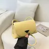 2026 Nova Moda Simples Nicho Versátil Bolsa Transversal de Ombro para Celular, Bolsa de Ombro Quadrada Pequena de Alto Valor para Mulheres