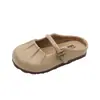 Chinelos para meninas, verão 2025, novos sapatos infantis, sapatos de princesa para meninas, sola macia, sandálias Baotou antiderrapantes para uso externo