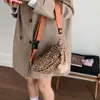 Diseño de Nicho Tendencia de Moda Retro Simple Bolso Cruzado de Hombro 2025 Otoño Nuevo para Mujer Bolso Personalizado Tipo Dumpling