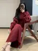 Conjunto de Duas Peças para Mulheres 2026 Início da Primavera Novo Estilo Coreano Cardigan Suéter Solto Cor Sólida Gola Alta Sem Manga Ajuste Slim Saia Longa Tricotada