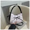 Bolso bandolera minimalista de estilo coreano para mujer, bolso de hombro, nuevo bolso de mano de moda dulce con lazo, de almacenamiento casual