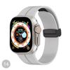Correa de silicona con hebilla plegable magnética para Apple Watch