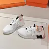 2025 Nuevas Zapatillas Casuales Versátiles para Hombre Europeas de Malla Transpirable de Gama Alta con Cordones Tendencia