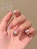 Uñas Postizas Pre-Hechas Hechas a Mano Rosa Nude Perla Moño 3D Terapia de Luz Super Iluminadoras para Uñas Cortas