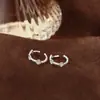 Prata de Lei S999 Prata para Pé Trevo de Quatro Folhas Clipe de Orelha Novo Moda Feminina Brincos Elegantes Simples Versátil Joia de Orelha de Alto Padrão