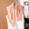 Lenço Quadrado Elegante Floral 70cm para Mulheres, Lenço de Seda Suave e Gracioso, Novo Lenço Decorativo Versátil de Primavera e Verão, Lenço de Pescoço para Mulheres