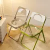 Cadeira transparente dobrável de acrílico, popular para sessões de fotos, cadeira de manicure, banquinho simples, cadeira de maquiagem de cristal estilo ins para fotos