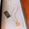 Colar Pingente Geométrico Elegante ChatLight de Anel Vazio Luxuoso Corrente de Clavícula Versátil da Moda Colar com Senso de Design Personalizado para Mulheres
