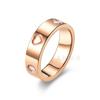 Anillo de Acero Inoxidable con Forma de Corazón de Amor Tallado Venta Caliente Europea y Americana Nicho Lujo Ligero Pareja Pareja Pareja Pareja Pareja Pareja Multitud Anillo de Acero de Titanio