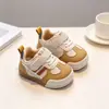 Zapatillas para niños estilo coreano Forrest Gump, nueva colección de otoño, zapatos para caminar para niñas, zapatillas para bebé para niños con suela suave, transpirables y cierre de velcro