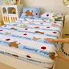 Novo Estilo de Inverno Lençol de Cama de Leite Ajustado com Estampa de Desenho Animado para Dormitório Individual de Estudante, Totalmente Coberto e Antiderrapante