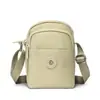 A nova bolsa transversal feminina da Martha, elegante e versátil, é casual, leve, adequada para o trajeto diário, simples e é uma bolsa de ombro quadrada pequena para telefones celulares.