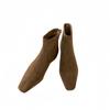 Botas Curtas Quadradas de Salto Médio-Baixo com Aumento Interno de Altura Novo Estilo 2026 Outono e Inverno Botas de Cano Curto Plataforma Estampa de Leopardo Botas Planas Finas Calçados Femininos