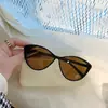 Nuevo Estilo Europeo y Americano Chica Caliente Estilo Dulce-Cool Gafas de Sol Triangulares de Gato, Protección Solar, Bloqueo de Luz Azul, Modelo Clásico Ultraligero Negro de Moda
