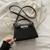Bolso pequeño de moda y chic estilo coreano para mujer, nueva colección primavera 2026, bolso cruzado, bolso de mano elegante con cierre de candado, bolso pequeño de mano