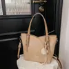 Bolsa de mão minimalista estilo coreano para mulheres com alça de ombro ajustável, adequada para o dia a dia, bolsa transversal casual grande, moderna