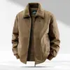 Nova Jaqueta Casual Masculina de Veludo Outono e Inverno 2025 Jovem e Meia-Idade Lavada Gola Lapela Solta