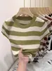2025 Nuevo Suéter Rayado de Seda de Hielo Ajustado Hecho en Europa para Mujer de Manga Corta de Verano Ajustado Top Base Corto Estilo Spice Girl
