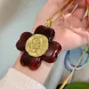 Colar com Pingente de Flor Coração Âmbar Estampa de Leopardo, Corrente de Suéter de Resina Pétala Estilo Vintage, Acessório Versátil de Luxo Leve