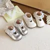 Zapatos de Cuero para Niñas 2026 Primavera Zapatos Mary Jane de Princesa Francesa para Bebés con Velcro Suela Suave Planos