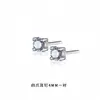 Pendientes de Moda Trendy de Plata de Ley S999 con Cuatro Garras Estilo Neutro Simple de Gama Alta Pendientes Geométricos de Circonita para Parejas Venta al por Mayor