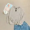¡Rosa rejuvenecedor! Ropa de protección solar a rayas de manga larga, tacto sedoso y fresco, fina y holgada para el verano, adelgazante, top de cuello redondo, versátil