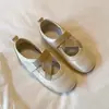 Sapatilhas de tira cruzada para mulheres, bico fino, estilo Mary Jane baixo, bico redondo, sola macia, casual, versátil para primavera e outono