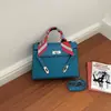 Bolso nuevo Kelly para mujer de gran capacidad, bolso de mano de moda con pañuelo de seda, elegante y versátil para el trabajo, bolso de hombro y cruzado