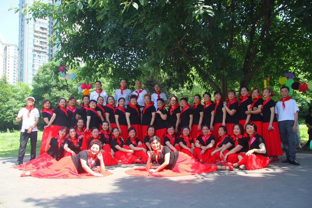 O1CN01LGb95G1KPwqqePM41_!!0-ra