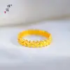 El Mismo Estilo que el Anillo Trenzado de Moneda Flor de Cuatro Hojas Hueca Rojo y Azul Chapado en Oro de la Tienda Gold de Puzuo, Anillo para el Dedo Índice, Lujo Ligero Vintage