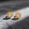 Brincos Coração Dourados Tendência para Mulheres, Estilo Simples e Luxuoso, Brincos Coração Geométricos de Ouro de Areia Vietnamita, Acessórios Transfronteiriços Yiwu
