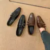 Encuentro Primero Zapatos Mocasines Marrones Estacionales Franceses para Mujer 2026 Nuevos de Primavera, Otoño e Invierno Versátiles Estilo Británico Zapatos Pequeños de Cuero