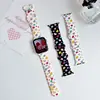 Pulseira de silicone com estampa de coração colorida em folha adequada para Apple 10 S11 geração iWatch Ultra pulseira de pulso