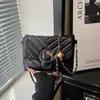 2026 Nuevo Modelo Moda de Comercio Exterior Versátil Bolso de Mujer con Forma de Corazón Bolso de Cadena de Cuero Genuino de Alto Valor Bolso de Hombro Cruzado