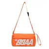 2026 Nova Bolsa para Homens e Mulheres Casais Bolsa de Ombro Único Bolsa Transversal Bolsa de Tecido de Nylon Versátil Carta Estilo Esportivo Fashionável Versátil