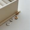Según el fin de semana Corea del Sur puerta este joyería [momo Plata de ley S925 pendientes de nicho anillo pequeño diamante hebilla de oreja
