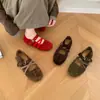 Piel de vaca de primera capa ~ Zapatos bajos de cuero genuino retro coreano para mujer, nuevo estilo otoño 2026, elegantes zapatos planos para commuting para mujer