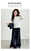 Conjunto de Chaleco de Primavera y Otoño para Niñas 2026 Nueva Moda Estilo Coreano Chaleco de Moda Conjunto de Tres Piezas para Niños Mayores